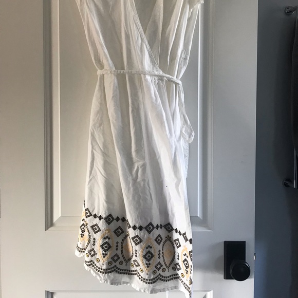 Banana republic wrap dress - Picture 2 of 2